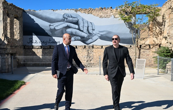 İlham Əliyev Cəbrayılın Horovlu kəndinin birinci mərhələsinin açılışında iştirak edib İlham Əliyev Cəbrayılın Horovlu kəndinin birinci mərhələsinin açılışında iştirak edib