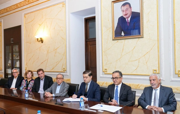 Dövlət Komitəsinin sədri ABŞ-nin Etnik Anlaşma Fondunun nümayəndə heyəti ilə görüşüb