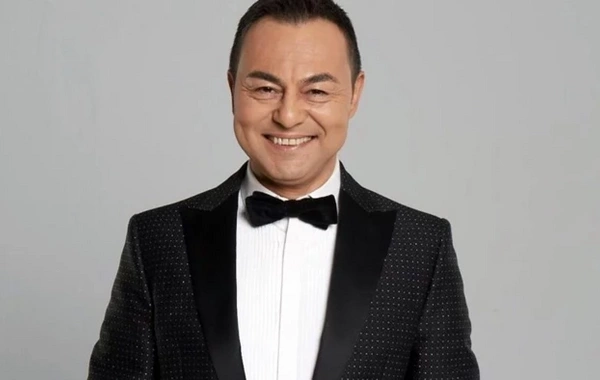 Serdar Ortaç ayaqüstə dayana bilmir