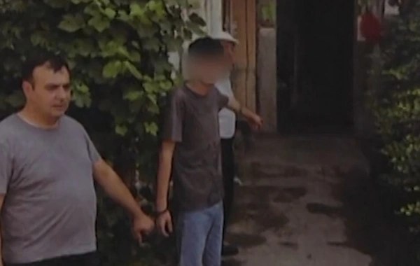 Kişi Telegramda tanış olduğu özündən 9 yaş böyük qadına dəhşət yaşatdı