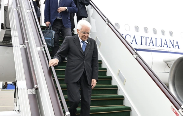 İtaliya Prezidenti Azərbaycana rəsmi səfərə gəlib
