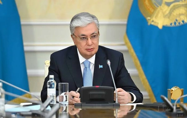 Tokayev Xəzərdə hərbçilərin ölümündən sonra Müdafiə Nazirliyində kompleks yoxlama üçün komissiya yaradıb