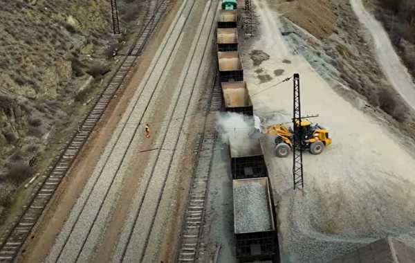 Alabaşlı-Qızılca dəmir yolu sahəsində əsaslı təmir işləri aparılıb