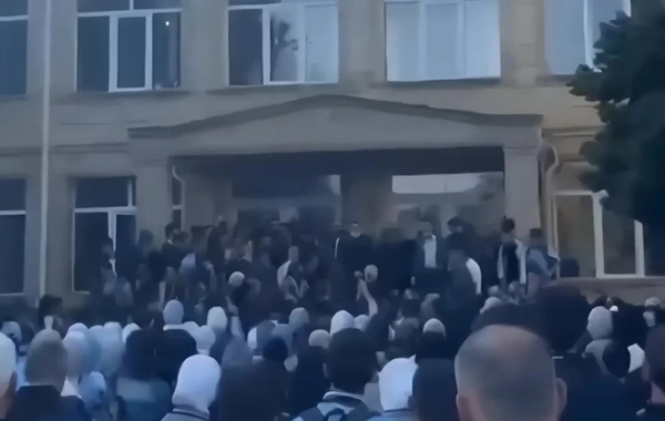 Единый дресс-код в школах: желание родителей или требование государства?