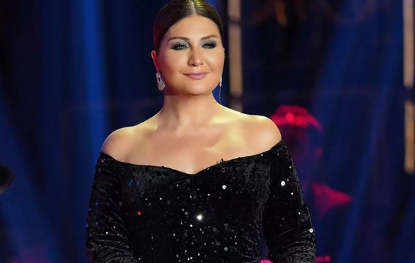 Sibel Can 11 yaş balaca sevgilisi ilə bağlı evlilik iddiaları yenidən gündəmə gəlib