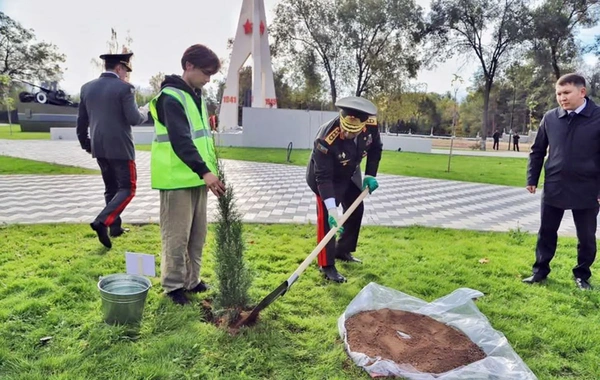 Zakir Həsənov MDB Müdafiə Nazirləri Şurasının iclasında iştirak edib
