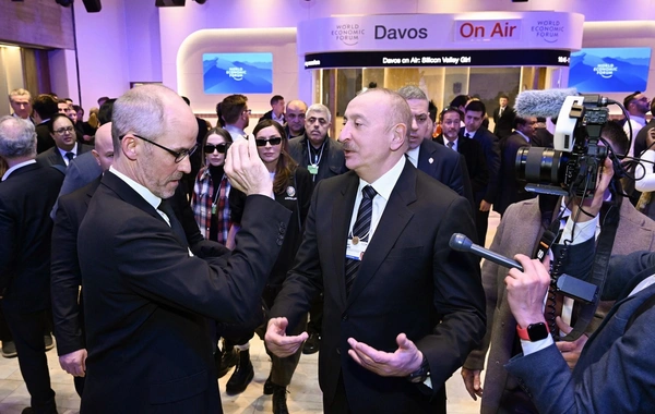 İlham Əliyev Ümumdünya İqtisadi Forumu çərçivəsində panel iclasda iştirak edib