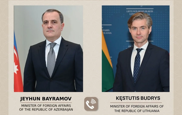 Ceyhun Bayramov litvalı həmkarı ilə regiondakı cari vəziyyəti və sülh prosesini müzakirə edib