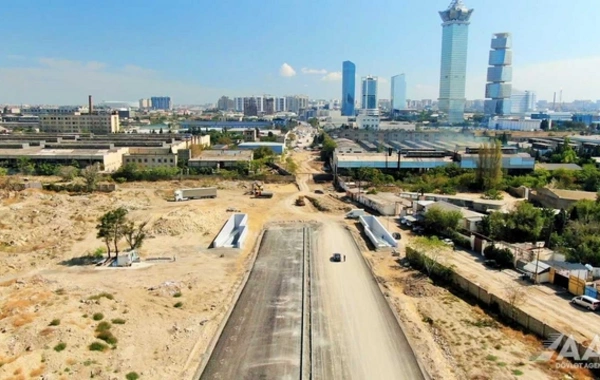 Bakıda yeni avtomobil yolunun inşasından GÖRÜNTÜLƏR
