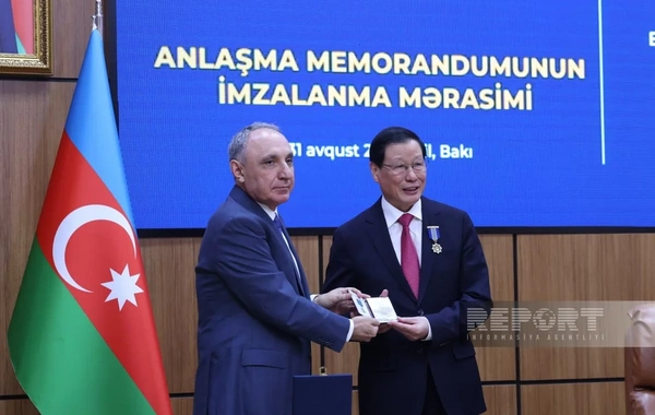 Çinin baş prokuroru Azərbaycanın Prokurorluğun yaradılmasının 100 illiyi medalı ilə təltif edilib
