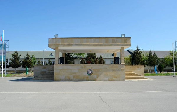 Hərbi vəzifəlilərlə təlim toplanışı başlayıb