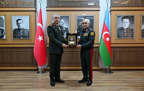 Azərbaycan və Türkiyə arasında hərbi təhsil sahəsində əməkdaşlıq müzakirə olunub