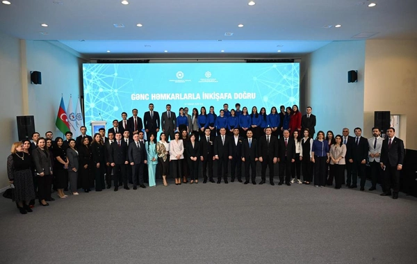 Gənc həmkarlarla inkişafa doğru tədbiri keçirilib