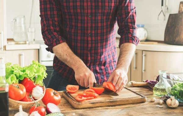 Какие продукты способствуют развитию злокачественных опухолей
