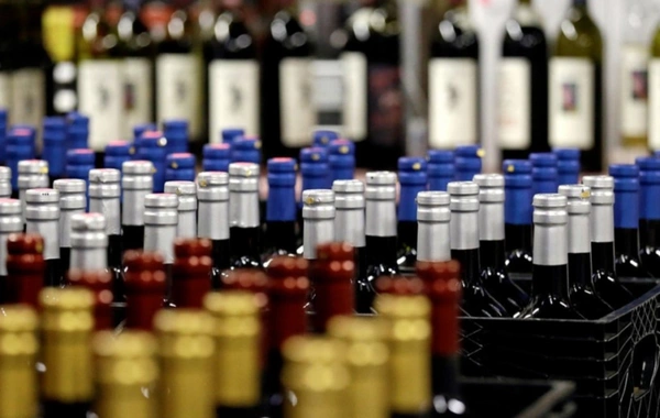 Alkoqollu içkilər üçün aksiz dərəcəsi artırılır