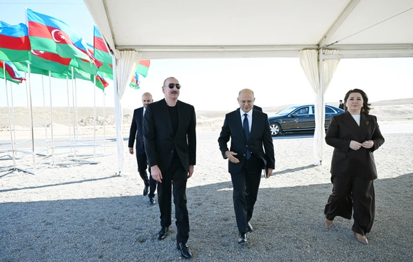 Prezident İlham Əliyev Cəbrayılın Şahvəlli kəndində Şəms və Üfüq Günəş Elektrik stansiyalarının təməlini qoyub