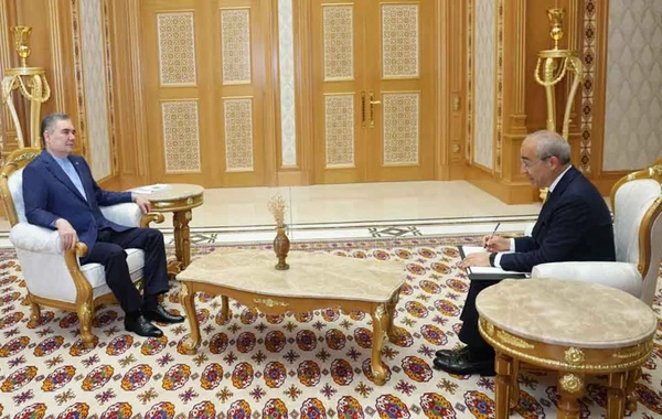 Qurbanqulu Berdiməhəmmədov Dostlug tankerinə görə Azərbaycana təşəkkür edib