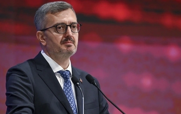 Burhanettin Duran: Azərbaycan xalqı 20 Yanvar gecəsində dünyaya zülmə təslim olmayacağını göstərdi