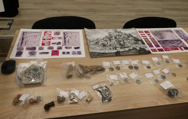 Beşbarmaqda karvansaray aşkarlanıb