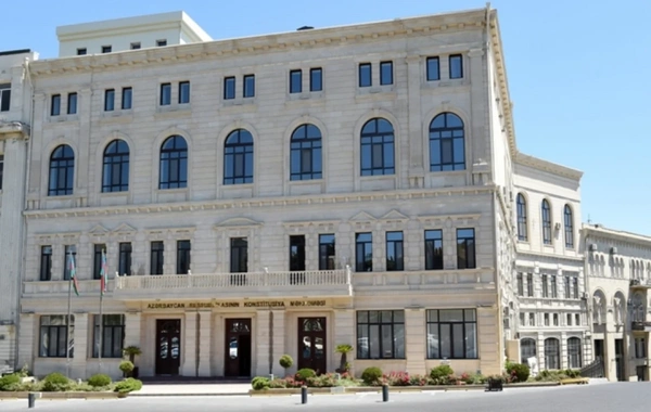 Ağır cinayətlərə görə cəzanın təxirə salınma qadağası Konstitusiyaya uyğun hesab edilib