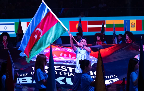 Güləş üzrə U17 dünya çempionatının açılış mərasimi keçirilib