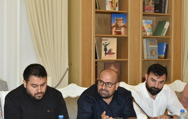 Mədəniyyət Nazirliyi yazar və naşirlərlə görüş təşkil edib