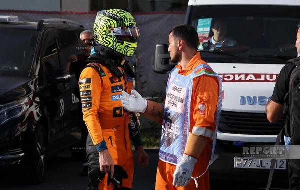 "Formula 1": "Maklaren"in pilotu Lando Norris qəza törədərək mübarizəni dayandırıb