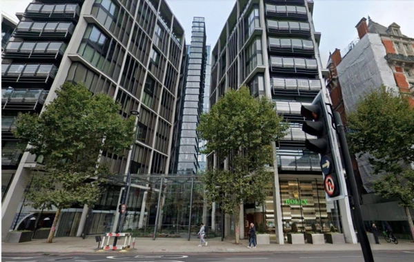 Tom Kruz bu səbəbdən 35 milyonluq evini tərk edir