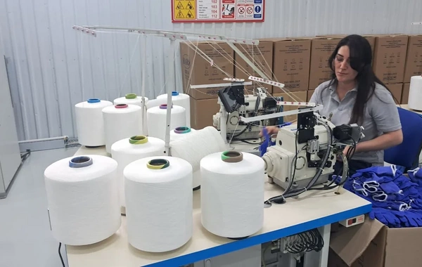 Xankəndidə istehsal gücü illik 25 milyon cüt iş əlcəyi olan müəssisə fəaliyyətə başlayıb