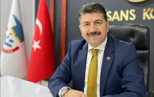 Azərbaycan türkiyəli jurnalisti beynəlxalq axtarışa verdi