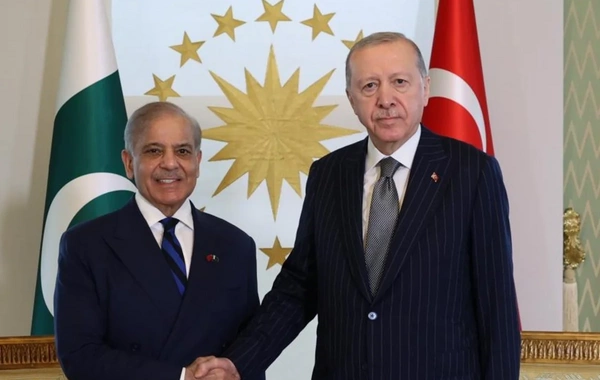Ərdoğan və Şahbaz Şərif birgə bəyanatlarla çıxış ediblər