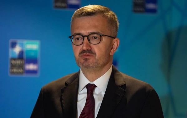 Burhanettin Duran: Ankarada NATO və Avropanın gələcəyi müzakirə olunacaq