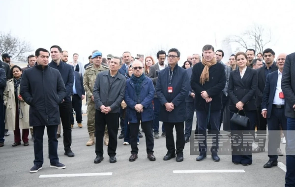 Diplomatik korpusun nümayəndələri Şuşada sağlamlıq mərkəzinin işi ilə tanış olub