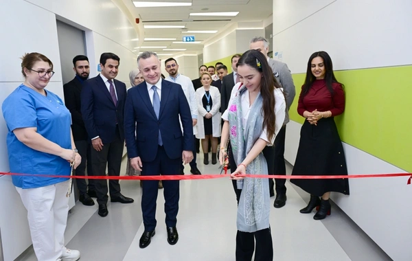 Leyla Əliyeva Liv Bona Dea Hospitalında Sümük iliyi nəqli mərkəzinin açılışında iştirak edib