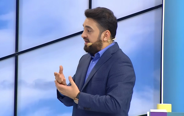 Evlərindən danışan aparıcı: "Kirayə qaldığım vaxtlarda tum satırdım"