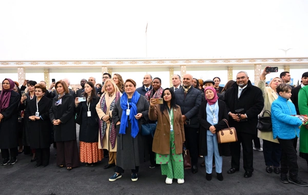 Leyla Əliyeva Türkmənistan milli mətbəxinə həsr olunan sərgidə iştirak edib