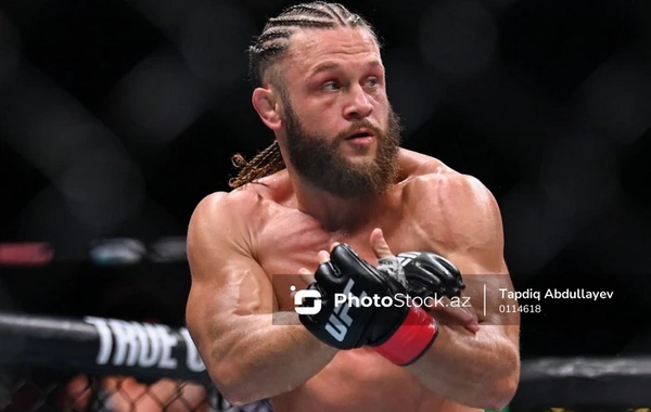 UFC анонсировал бой Рафаэля Физиева и Чарльза Оливейры