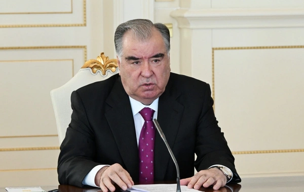 Emoməli Rəhmon Mərkəzi Asiya Dövlət Başçılarının Məşvərət görüşlərinə qoşulması münasibətilə İlham Əliyevi təbrik edib