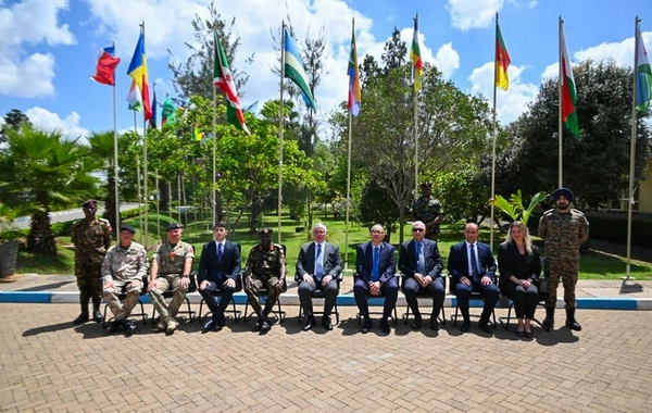 Azərbaycan və Keniya minatəmizləmə sahəsində təcrübələrini bölüşüb