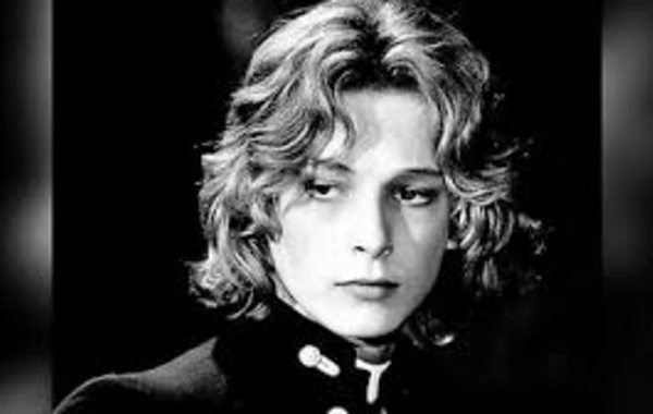 Actor nicknamed the most beautiful boy of the 20th century has died