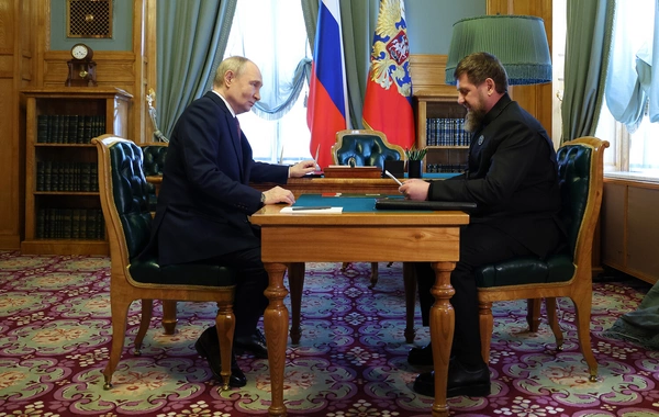 Путин ответил на слухи об отставке Кадырова цитатой Марка Твена