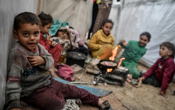 UNICEF: Qəzzada 18 mindən çox uşaq həyatını itirib
