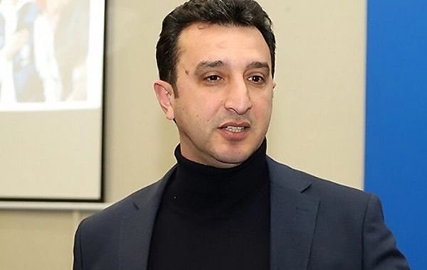 Cahangir Həsənzadə vəzifədən uzaqlaşdırıldı