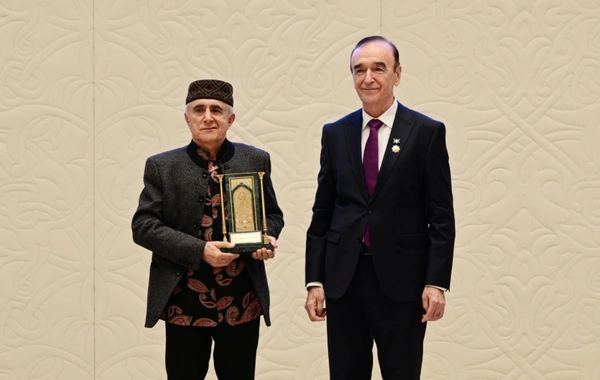 İlham Əliyev Daşkənddə "Gələcəyin İrsi" Beynəlxalq Mükafatının təqdimat mərasimində iştirak edib