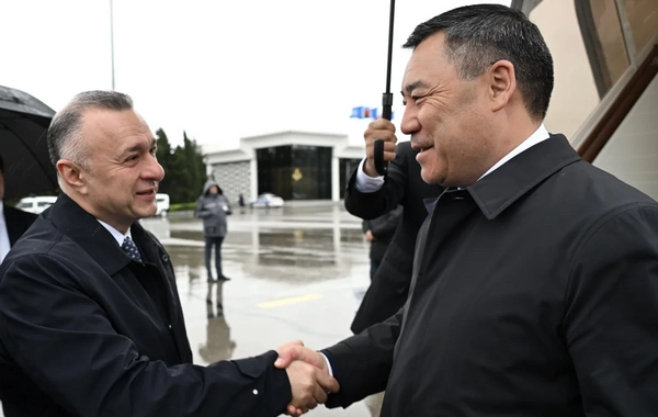 Qırğızıstan Prezidenti Sadır Japarov Azərbaycana səfərə gəlib