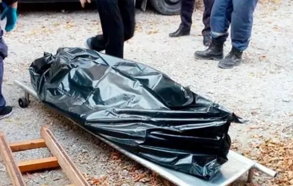 В Гяндже автомеханик найден мертвым на рабочем месте