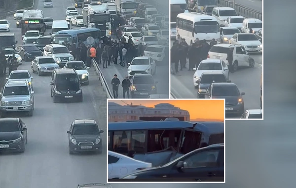 Bakı-Sumqayıt yolunda sərnişin avtobusu ilə minik maşını toqquşdu