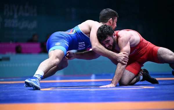 Исламиада: Азербайджанский борец завоевал серебро