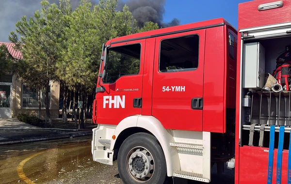 Bakıdakı güclü yanğın tam SÖNDÜRÜLDÜ