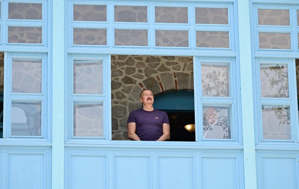 İlham Əliyev Şuşada "Sadıqcanın evi"nin bərpadan sonra açılışında iştirak edib